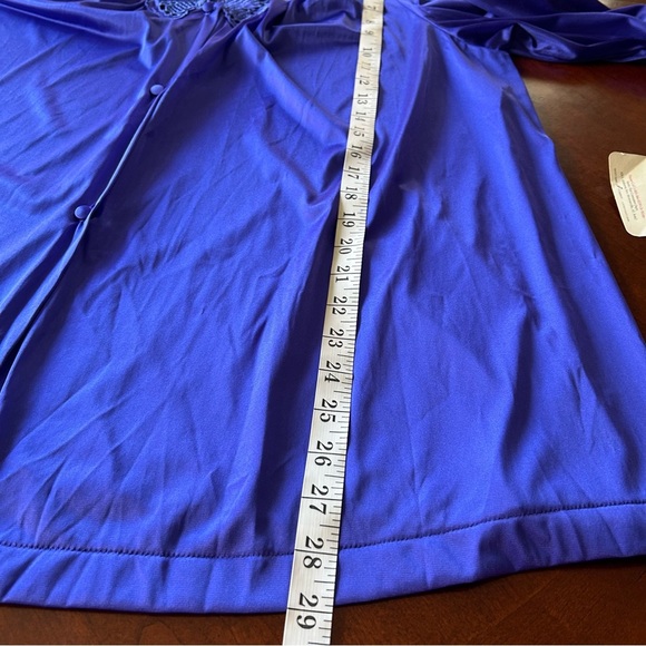 Vanity Fair | Purple Pajama Top - Picture 7 of 8